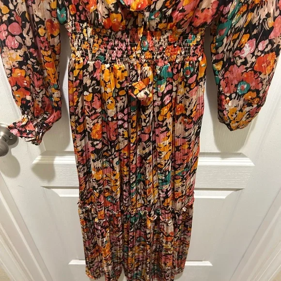 Umgee Women’s Floral Long Sleeve Tie-Neck Dress - Picture 3 of 12